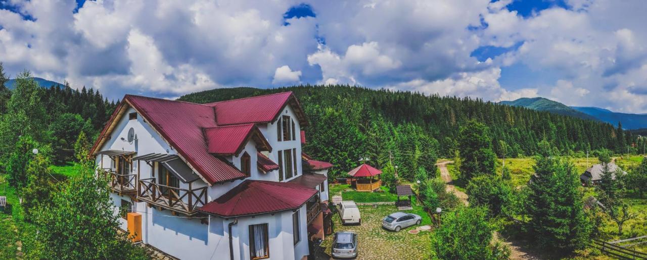 12 Months Estate Guest House Myslovka Exterior photo