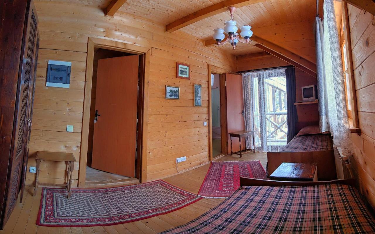 12 Months Estate Guest House Myslovka Room photo